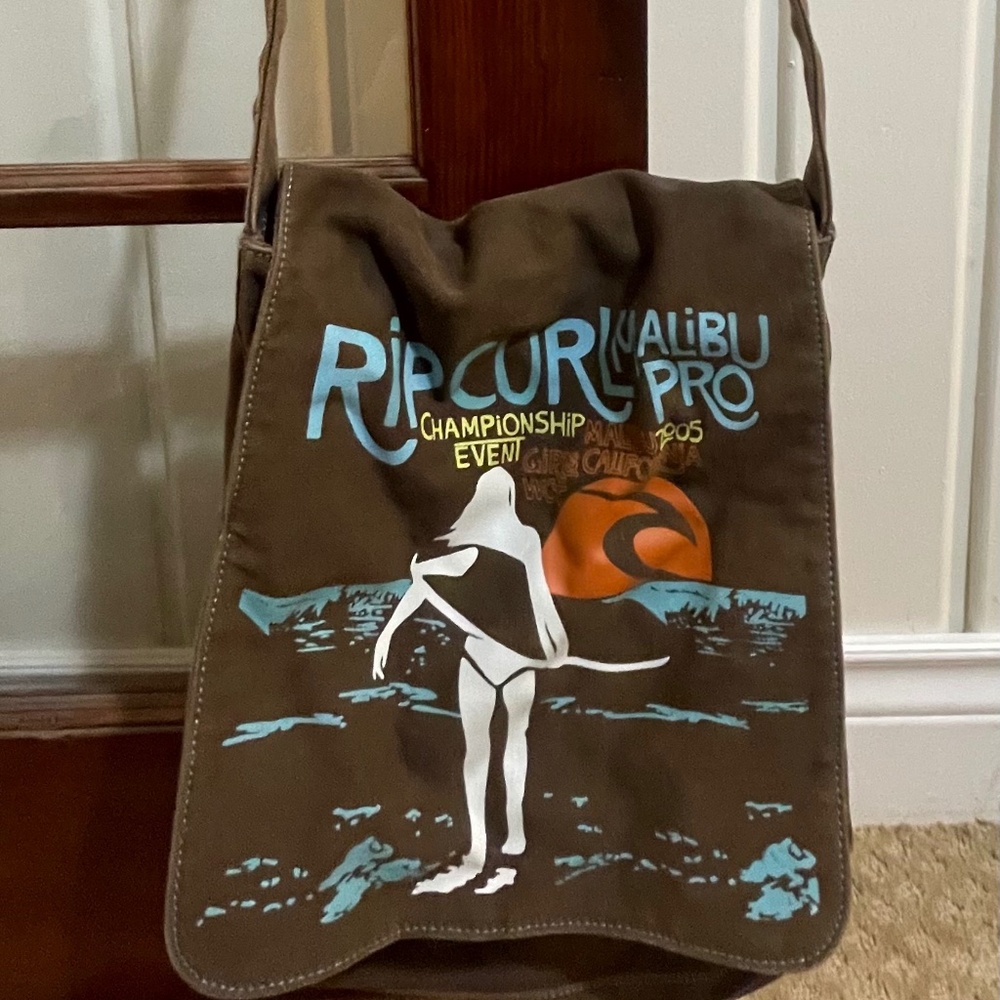 Cross body bag